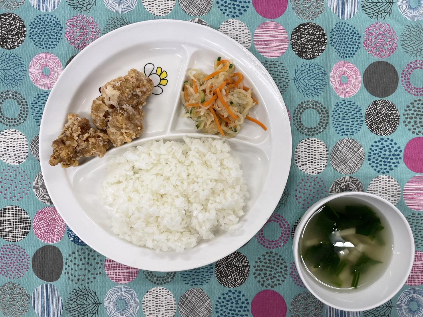 鶏のから揚げ