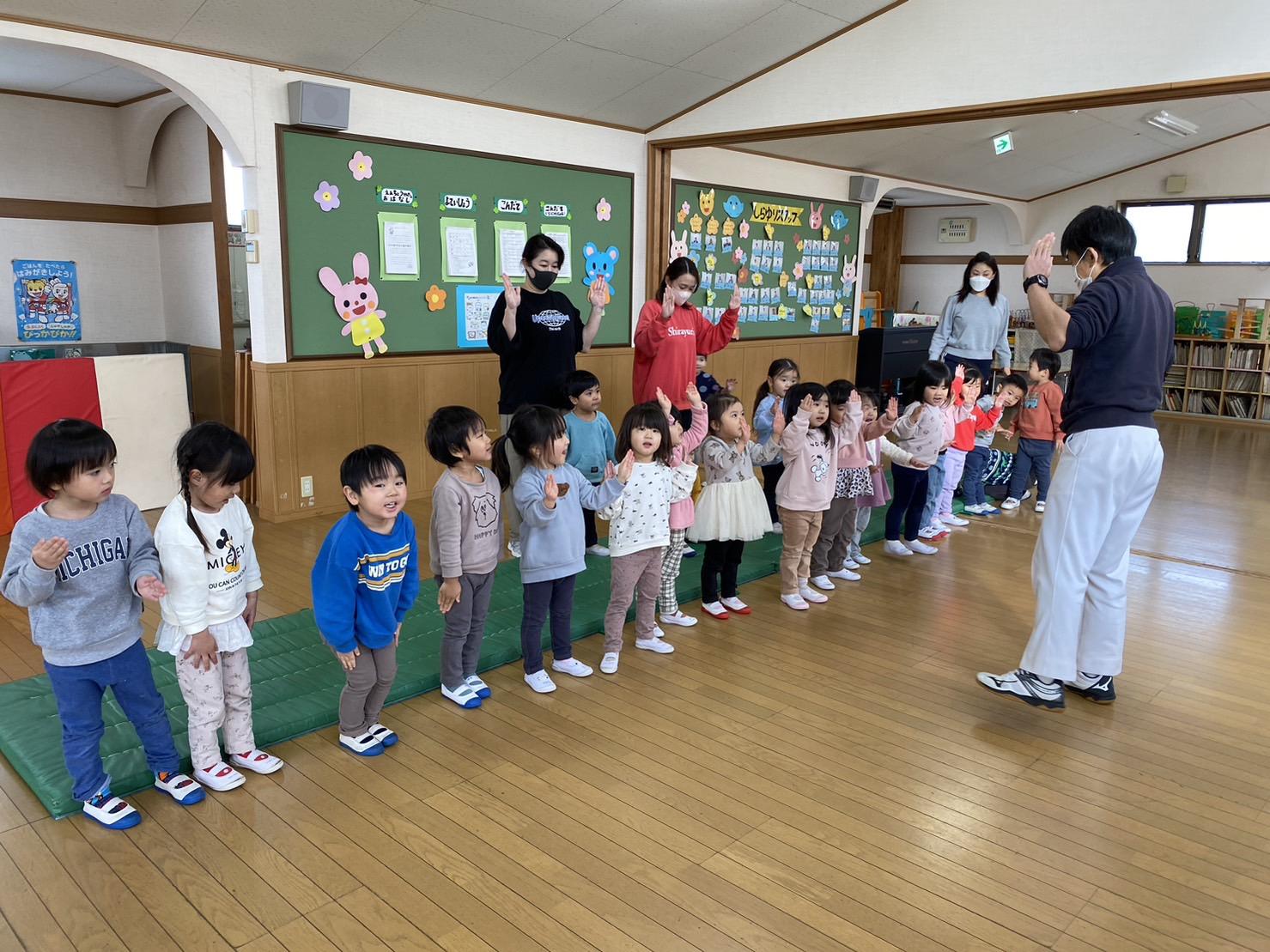 1/27(金)　なかよしA組　体操教室がありました！