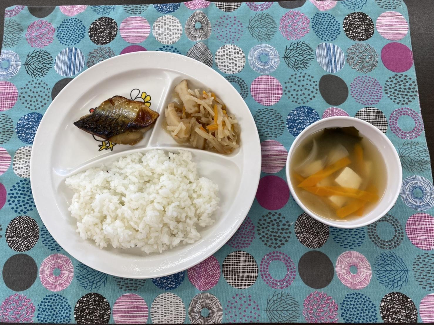 鯖のカレー醤油焼き