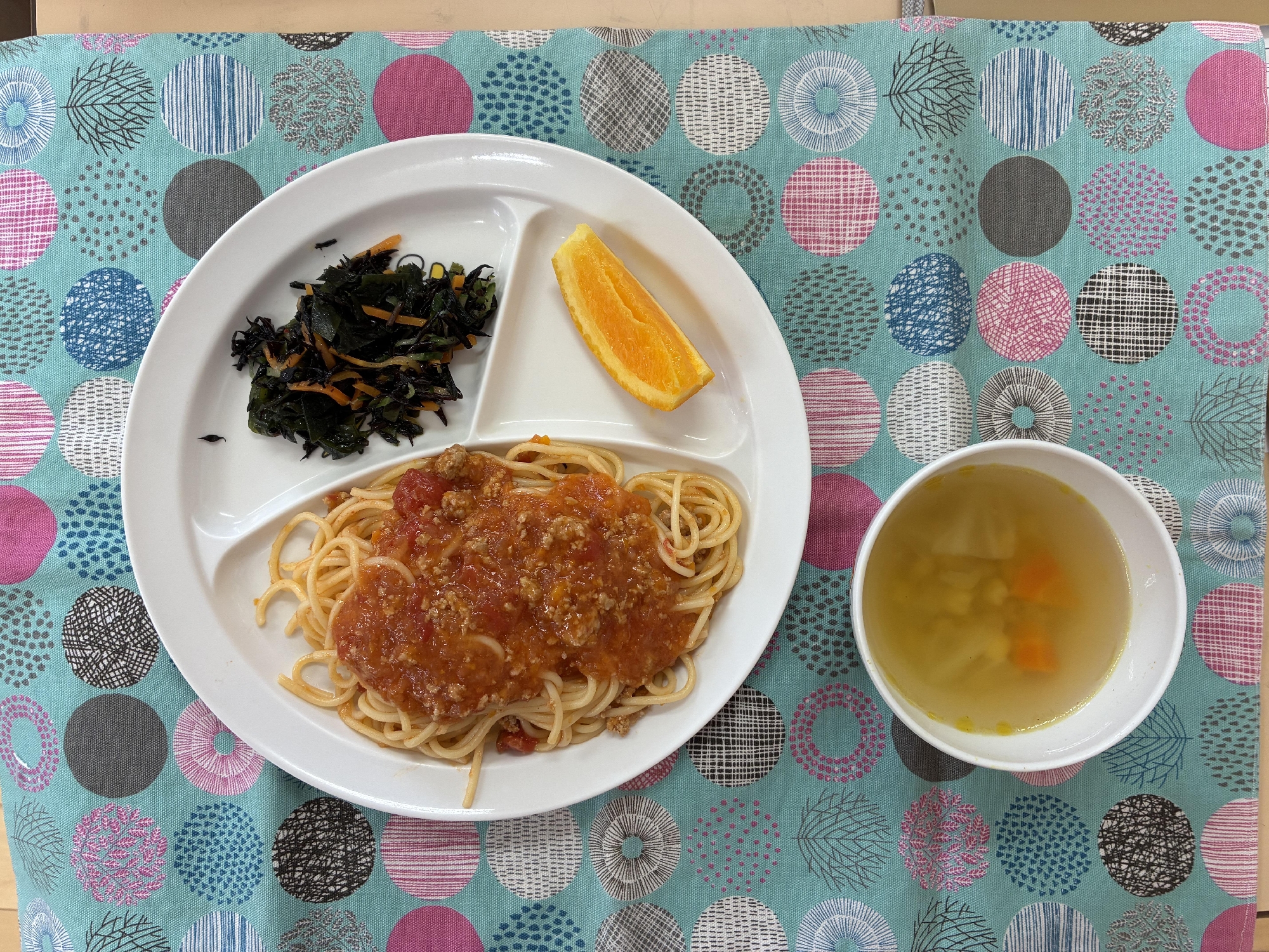 スパゲッティ　ミートソース