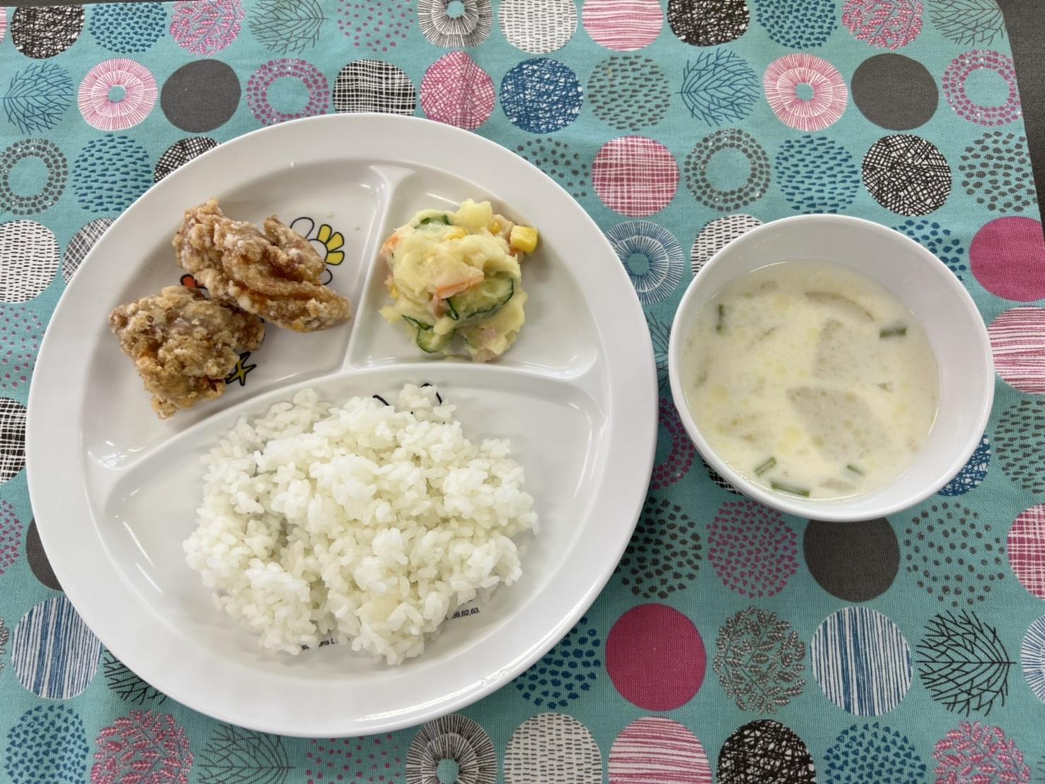 鶏肉の唐揚げ