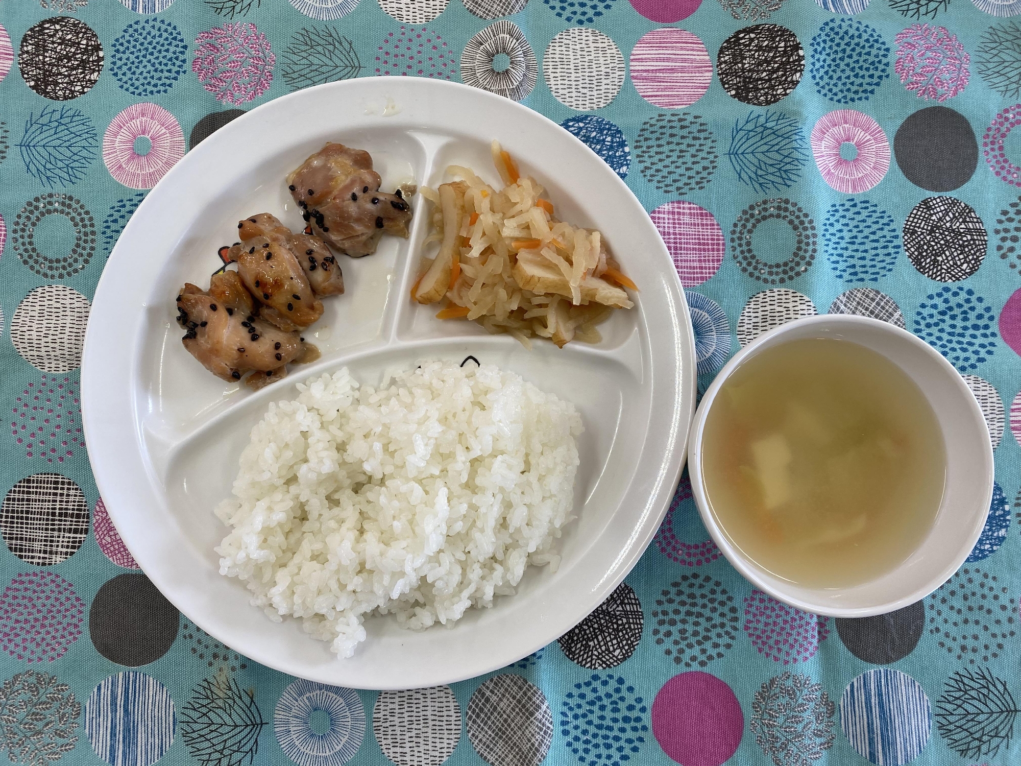 鶏肉のごま照り焼き