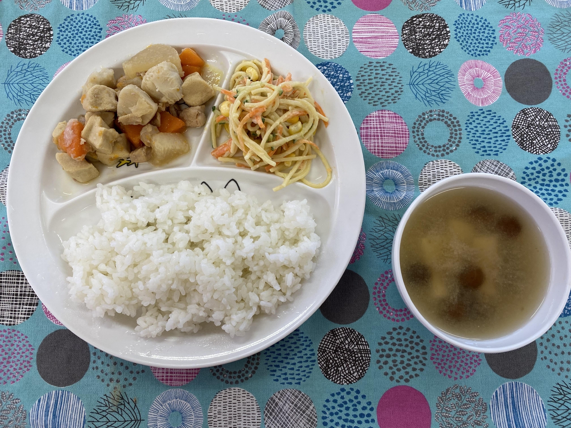 鶏肉と高野豆腐の煮物