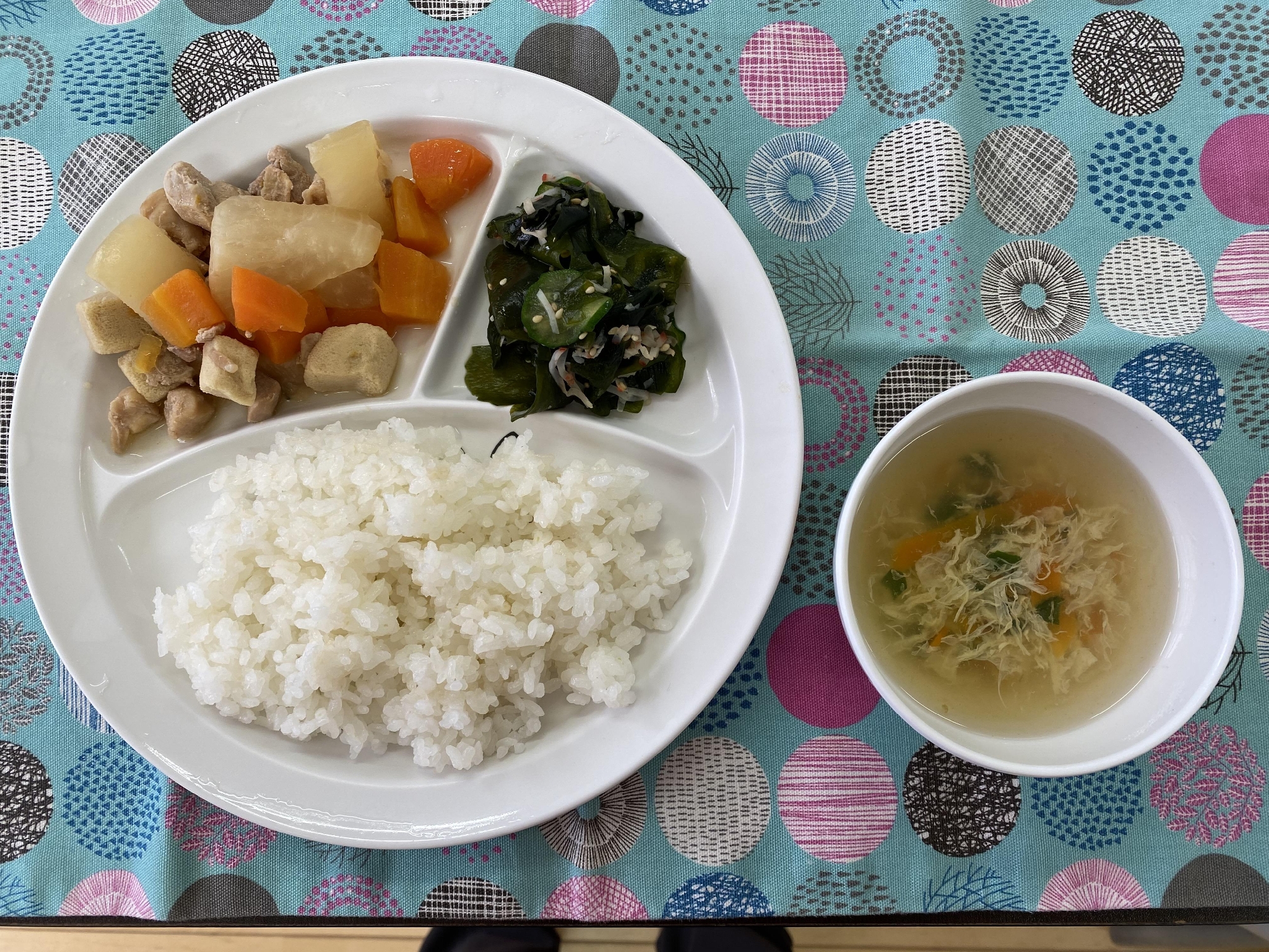 鶏肉と高野豆腐の煮物