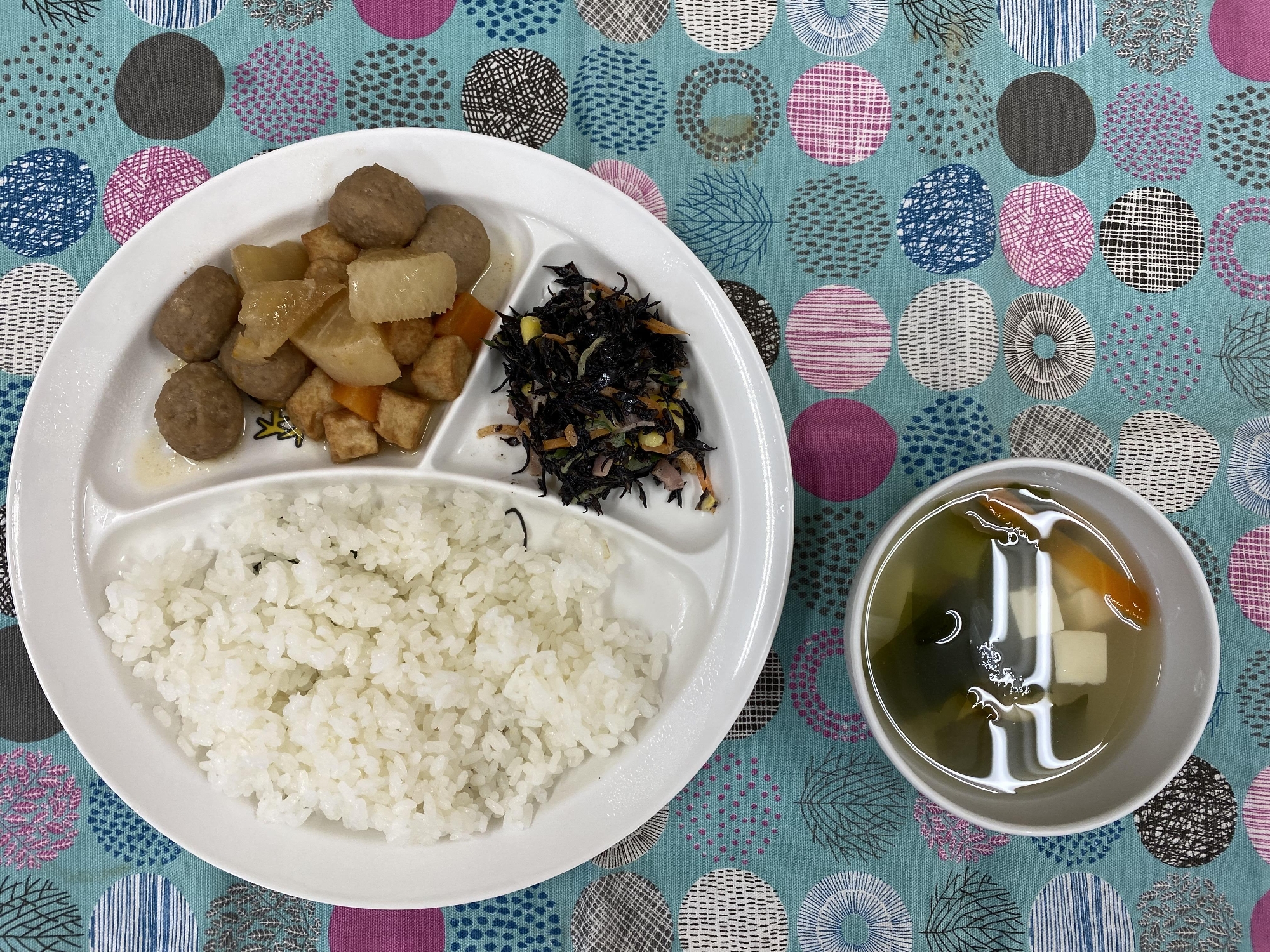 厚揚げと肉団子の煮物