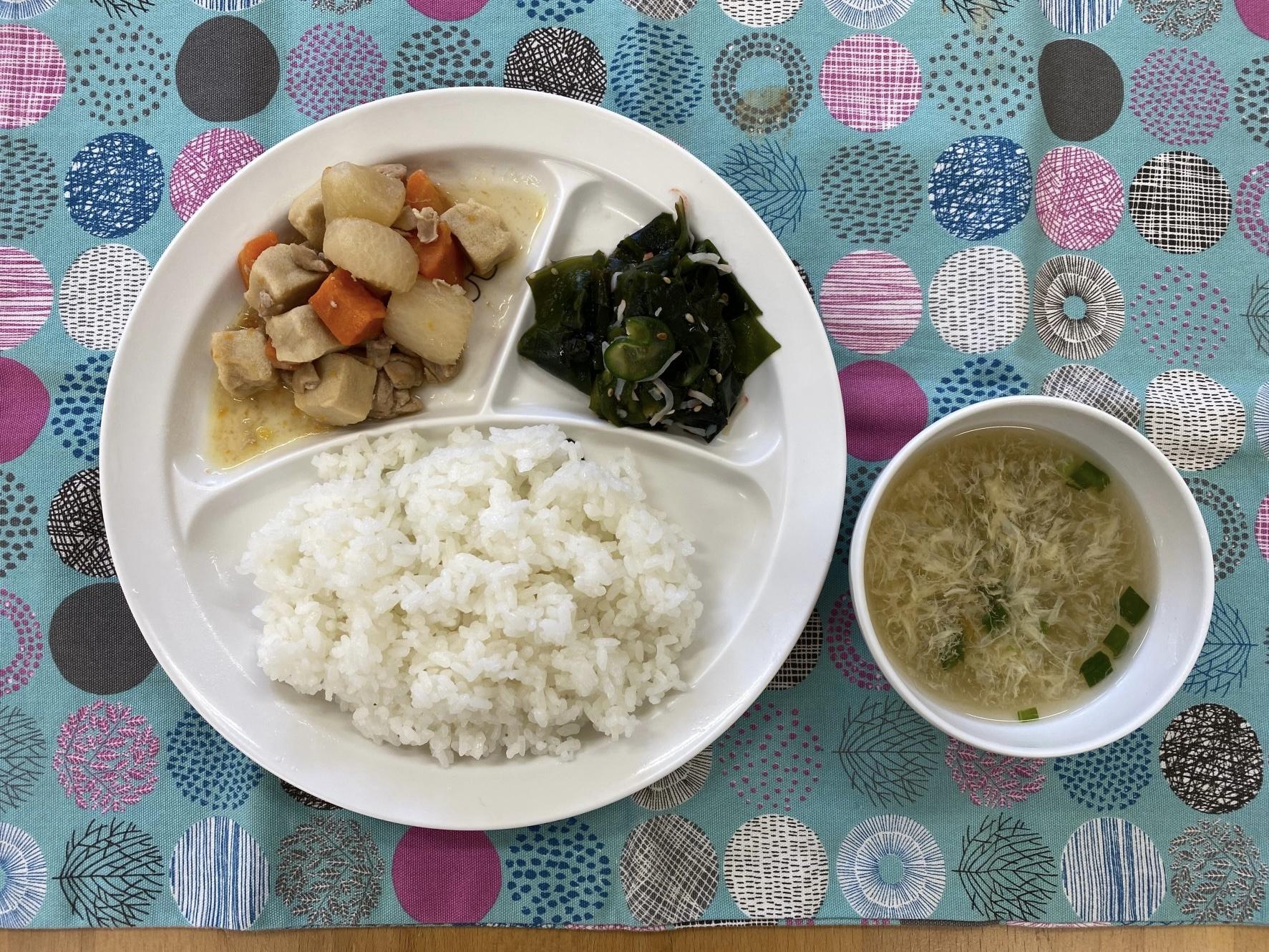 鶏肉と高野豆腐の煮物