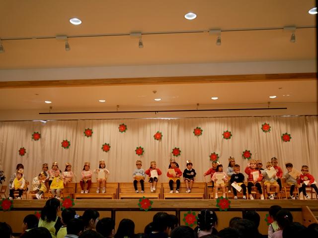 12/16(月)　12月生まれ　誕生会☆