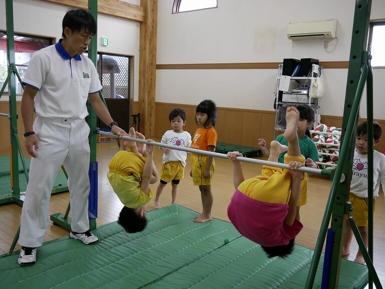体育教室 (正課:年少・年中・年長)